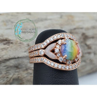 Astrid Round Halo Ring Set